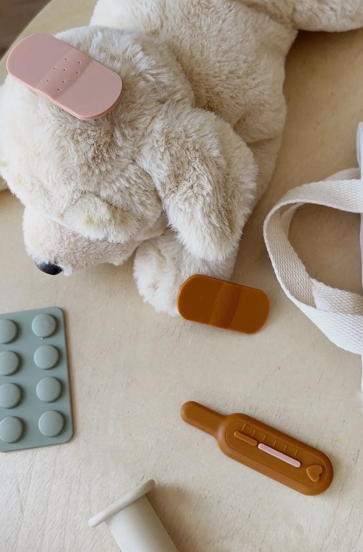 Marlowe & Co's silicone doctor kit