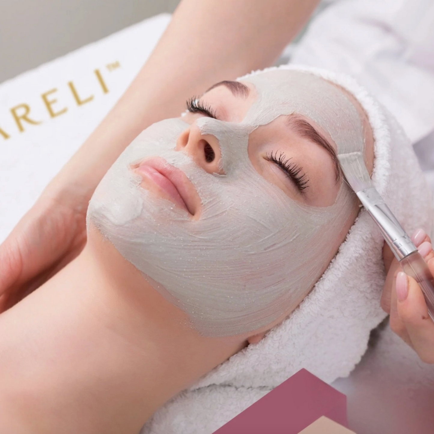 Bentonite Volcanic Clay Mask & Detox Bath For Rejuvenation