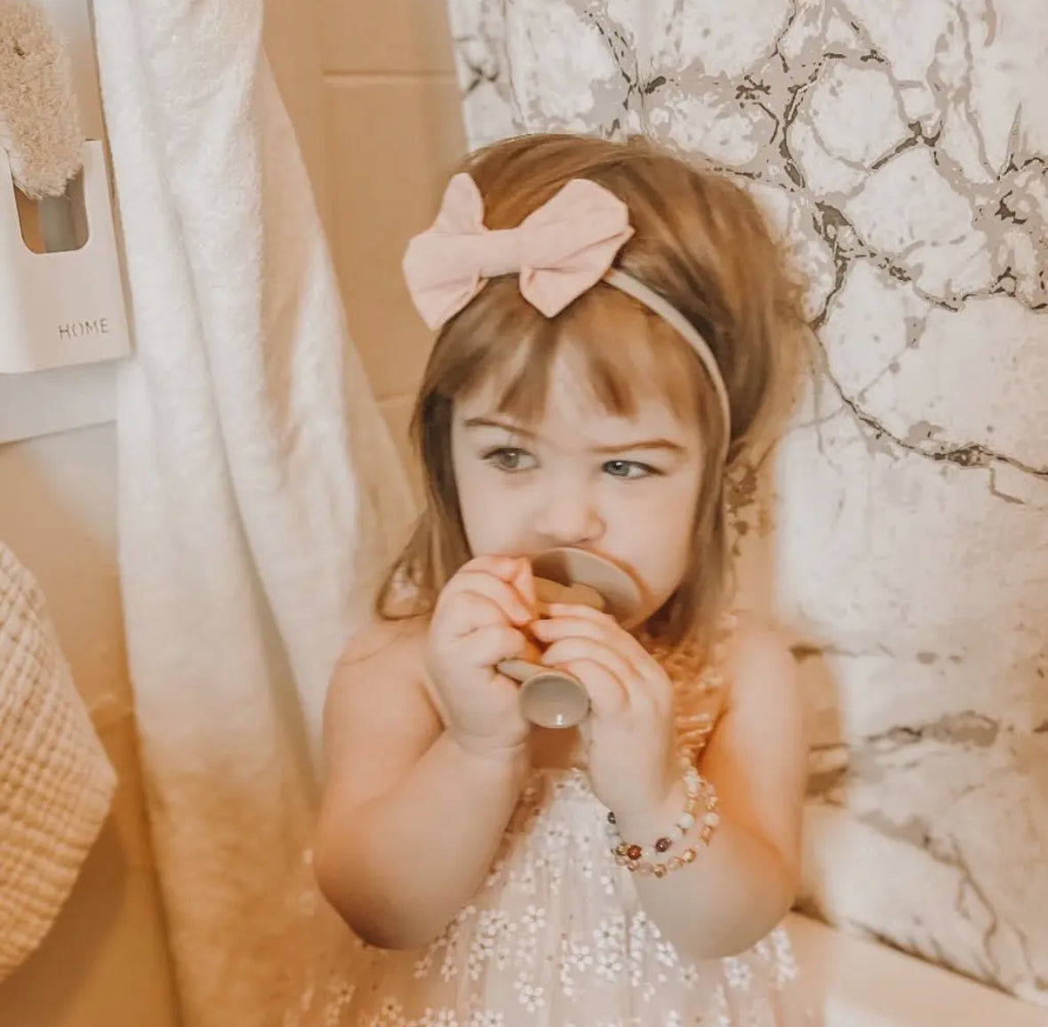 Ali+Oli Training Toothbrush Oral
Care Koala (Taupe)