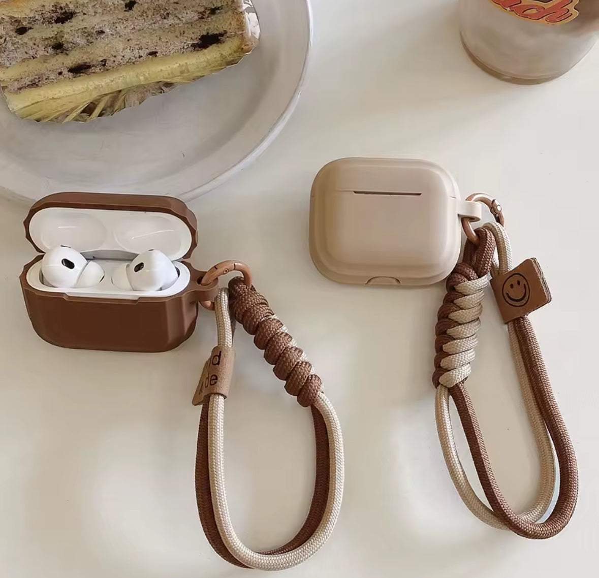 Airpod Pro 2/3 Soft Silicone Case with Bracelet