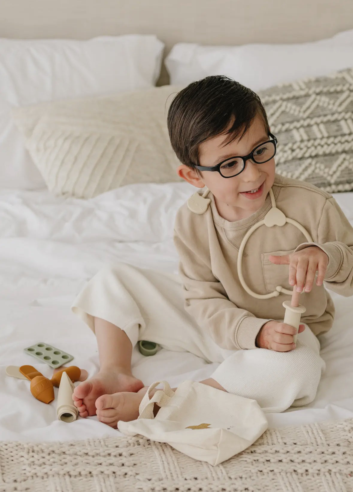 Marlowe & Co's silicone doctor kit