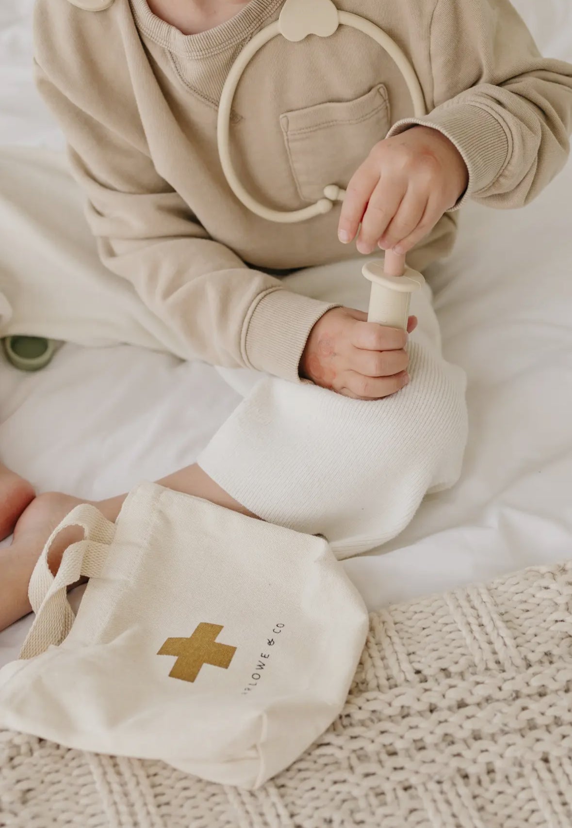 Marlowe & Co's silicone doctor kit